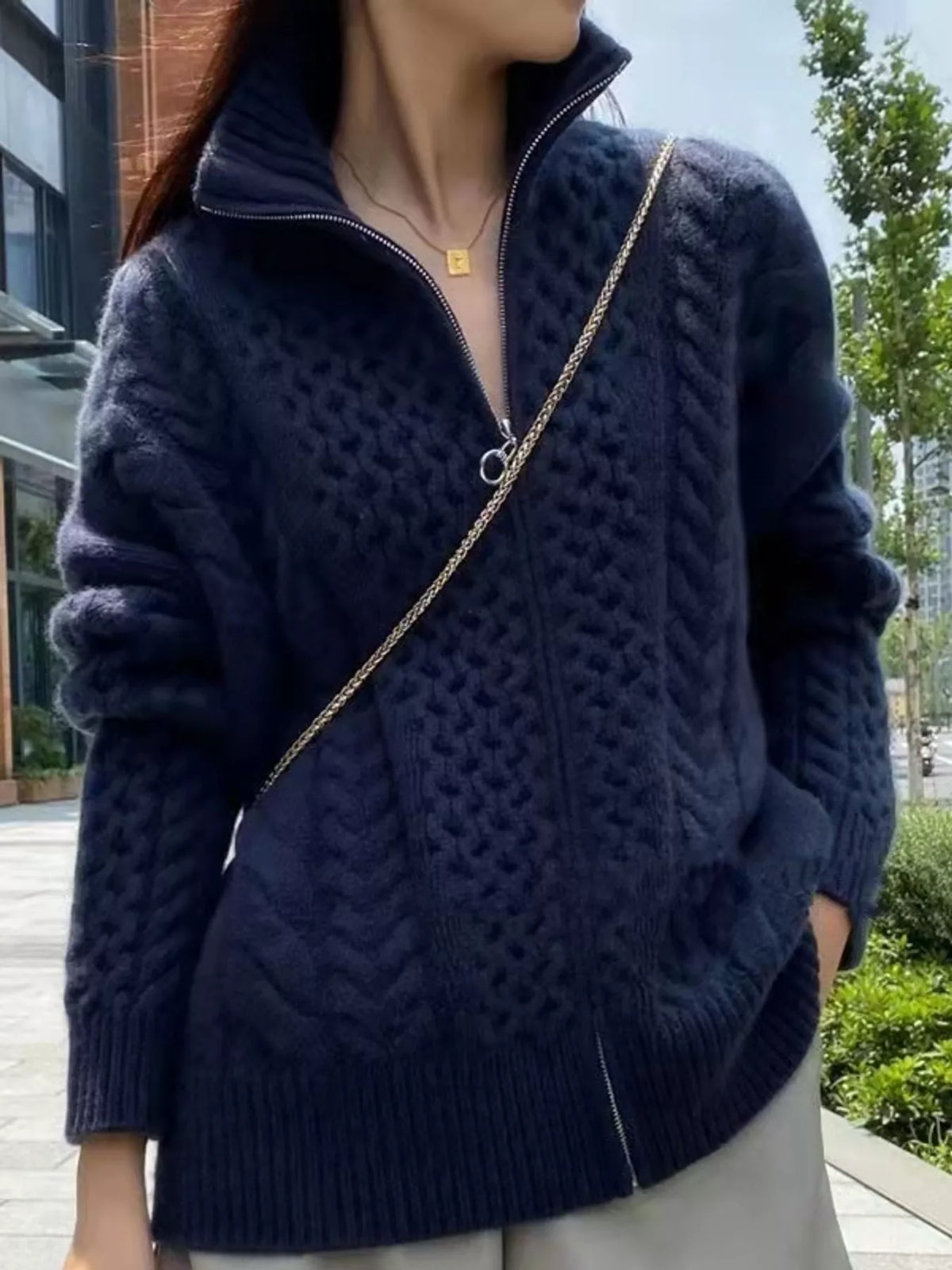 Cable-knit cardigan, navy front