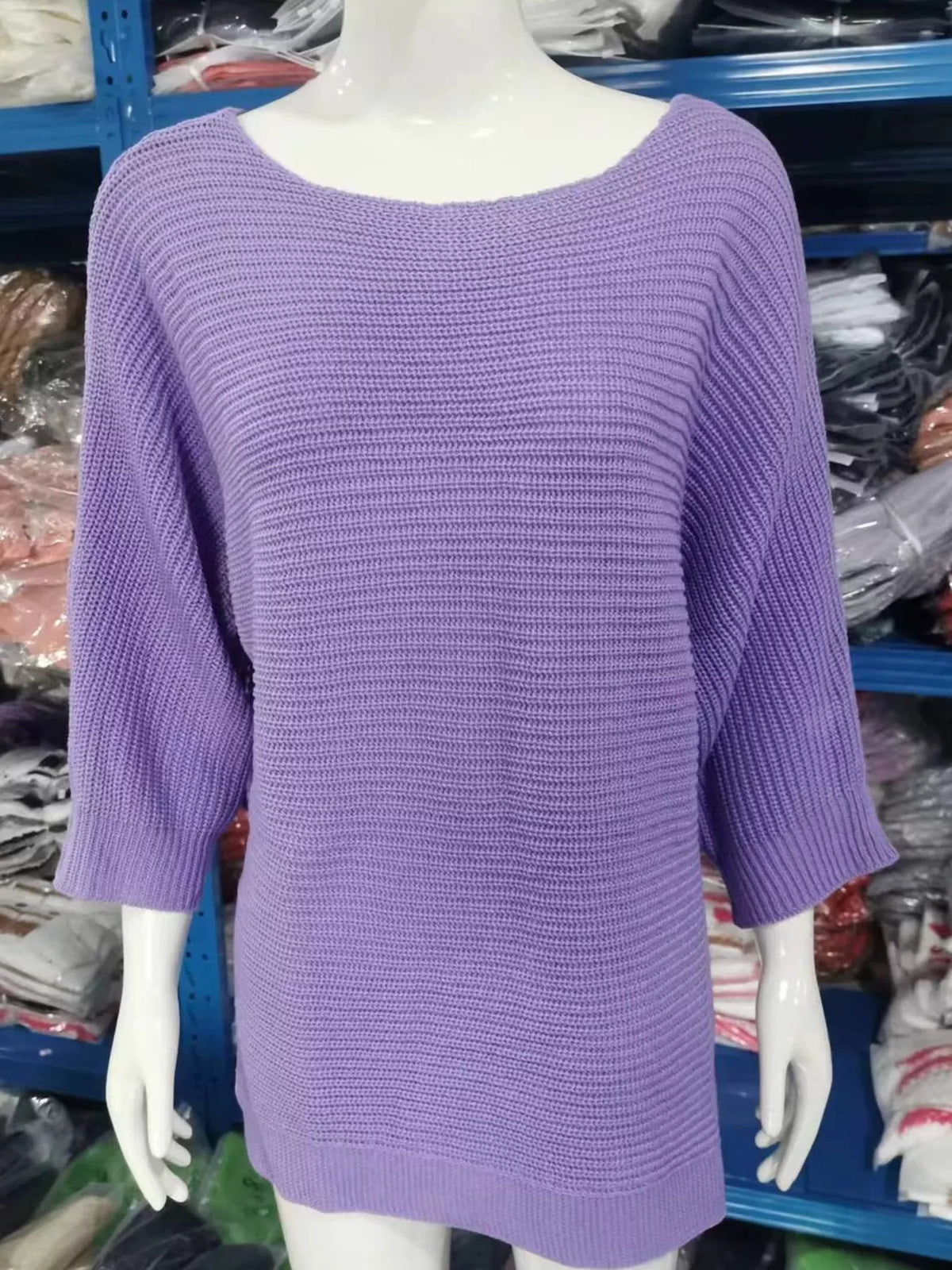 Three-quarter sleeve sweater, product view
