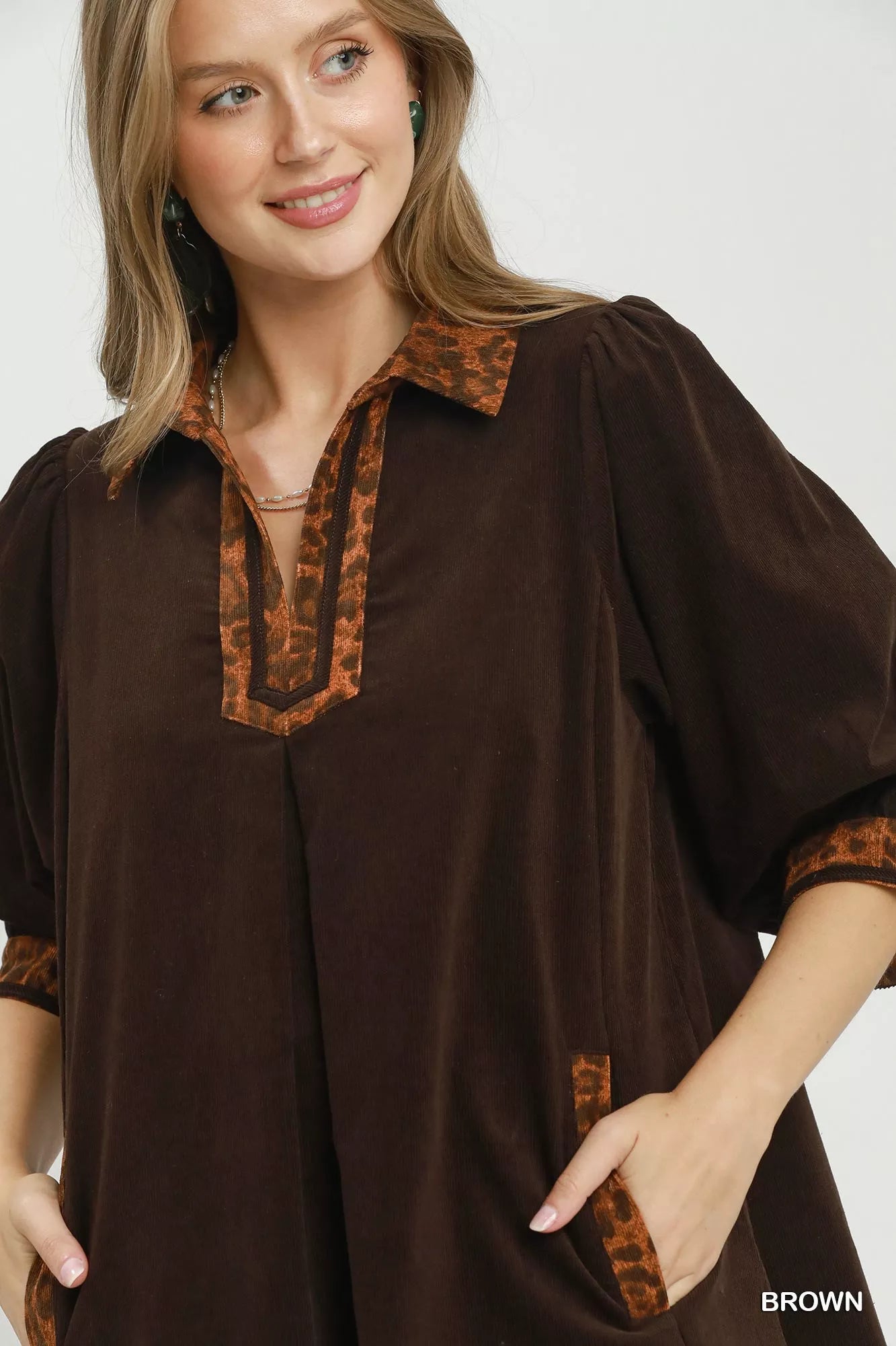 Women's apparel – product view 5