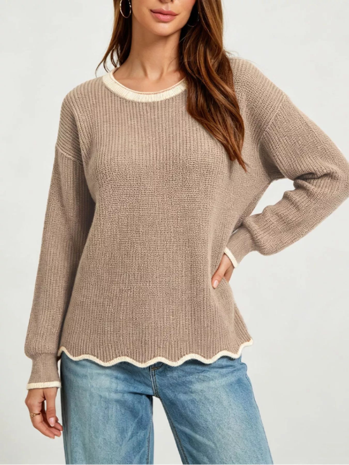 Trendsi Contrast Trim Scalloped Hem Ribbed Knit Sweater -