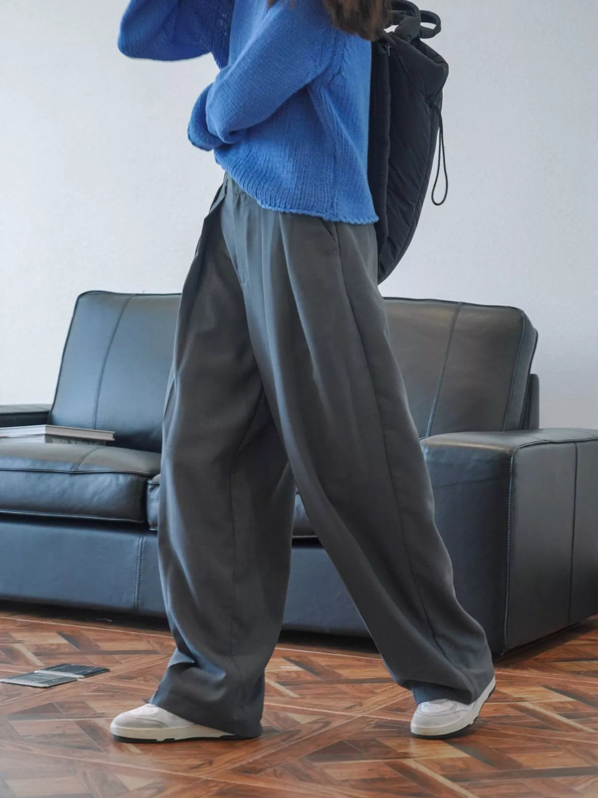 Women's High-Waisted Pleated Wide-Leg Pants in gray — side view
