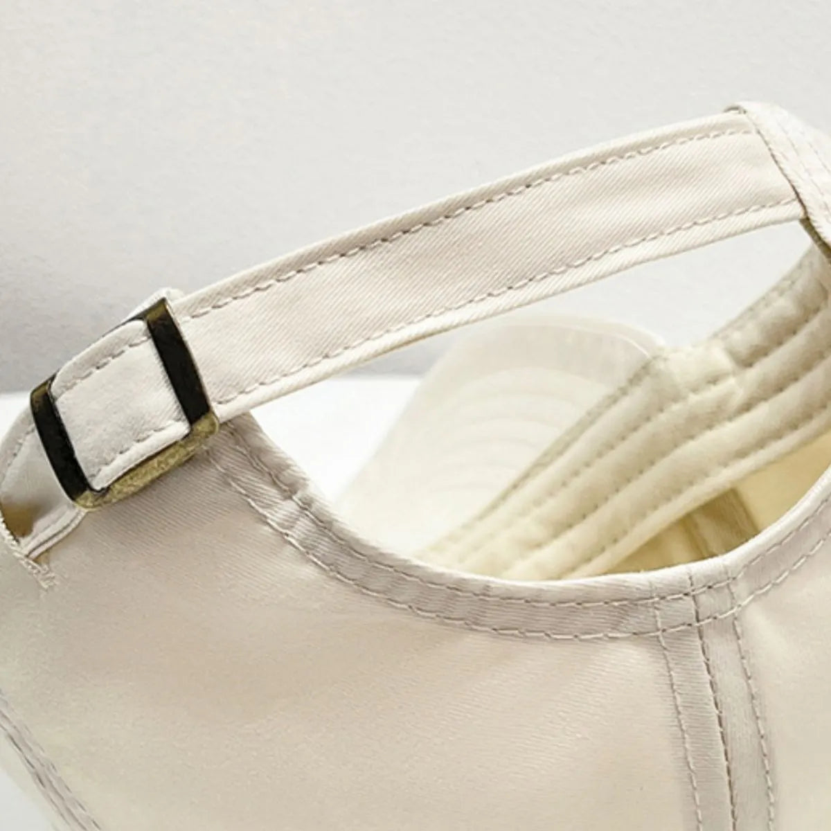 Women's apparel – product view 7