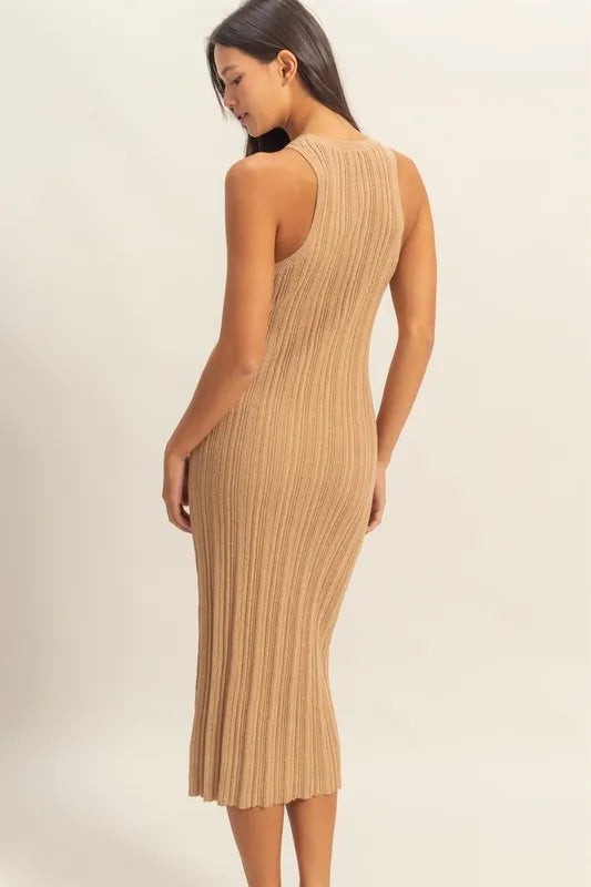 Women's apparel – product view 4
