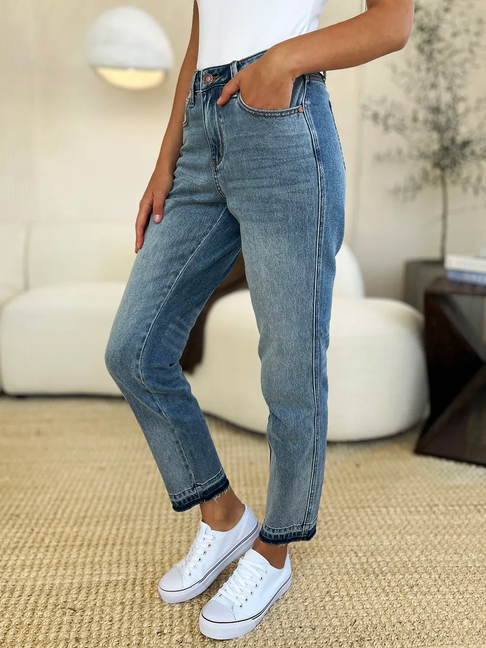 Women's jeans – product view 1