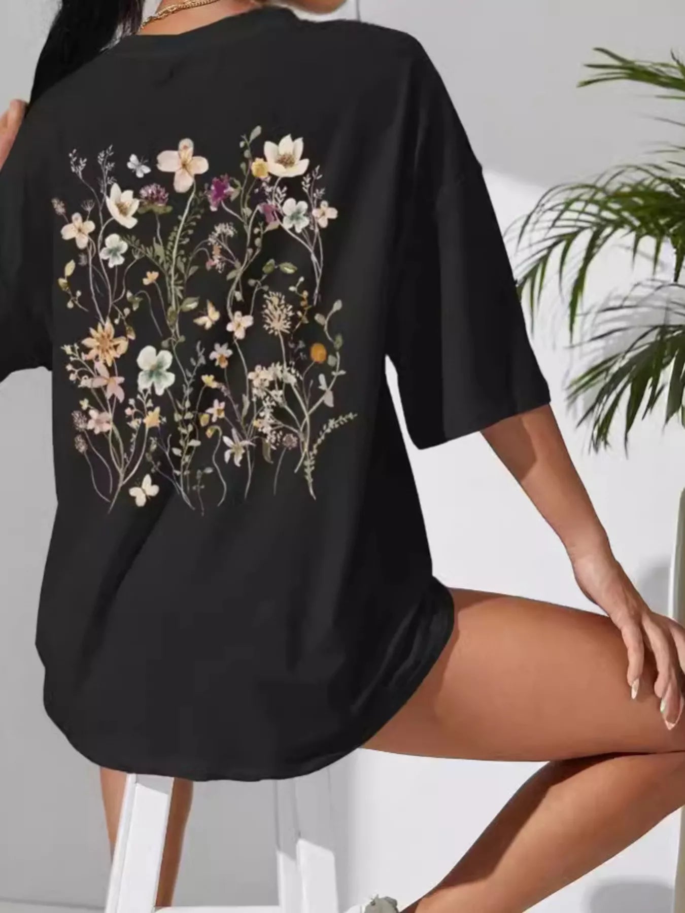 Trendsi Full Size Floral Short Sleeve Casual T-Shirt Plus Size -