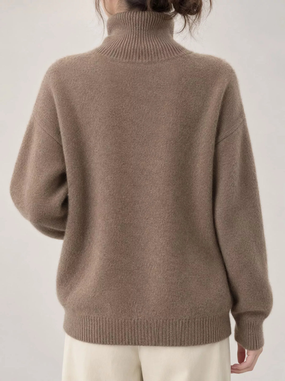 Turtleneck sweater, brown back