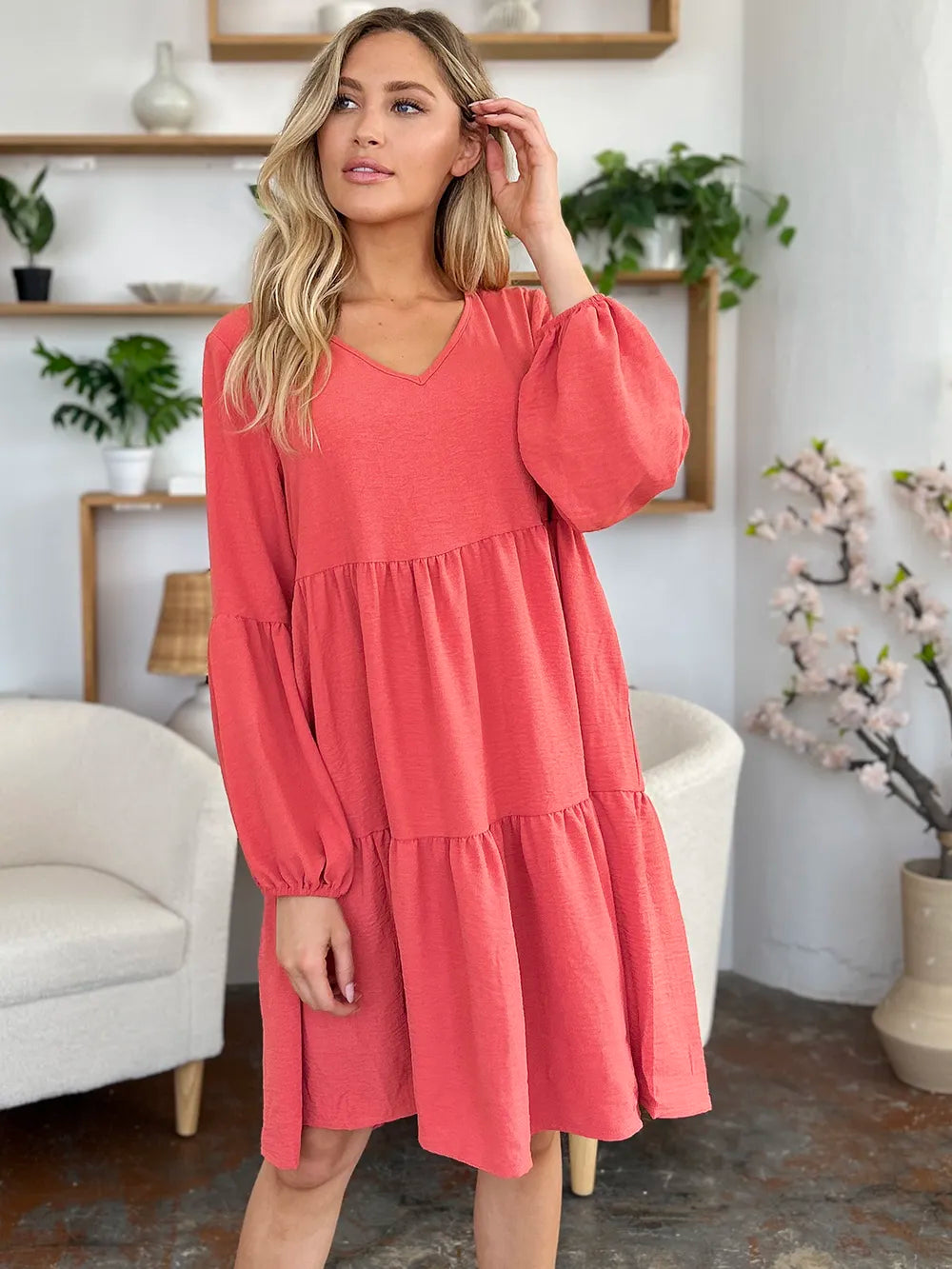 Women's apparel – product view 20