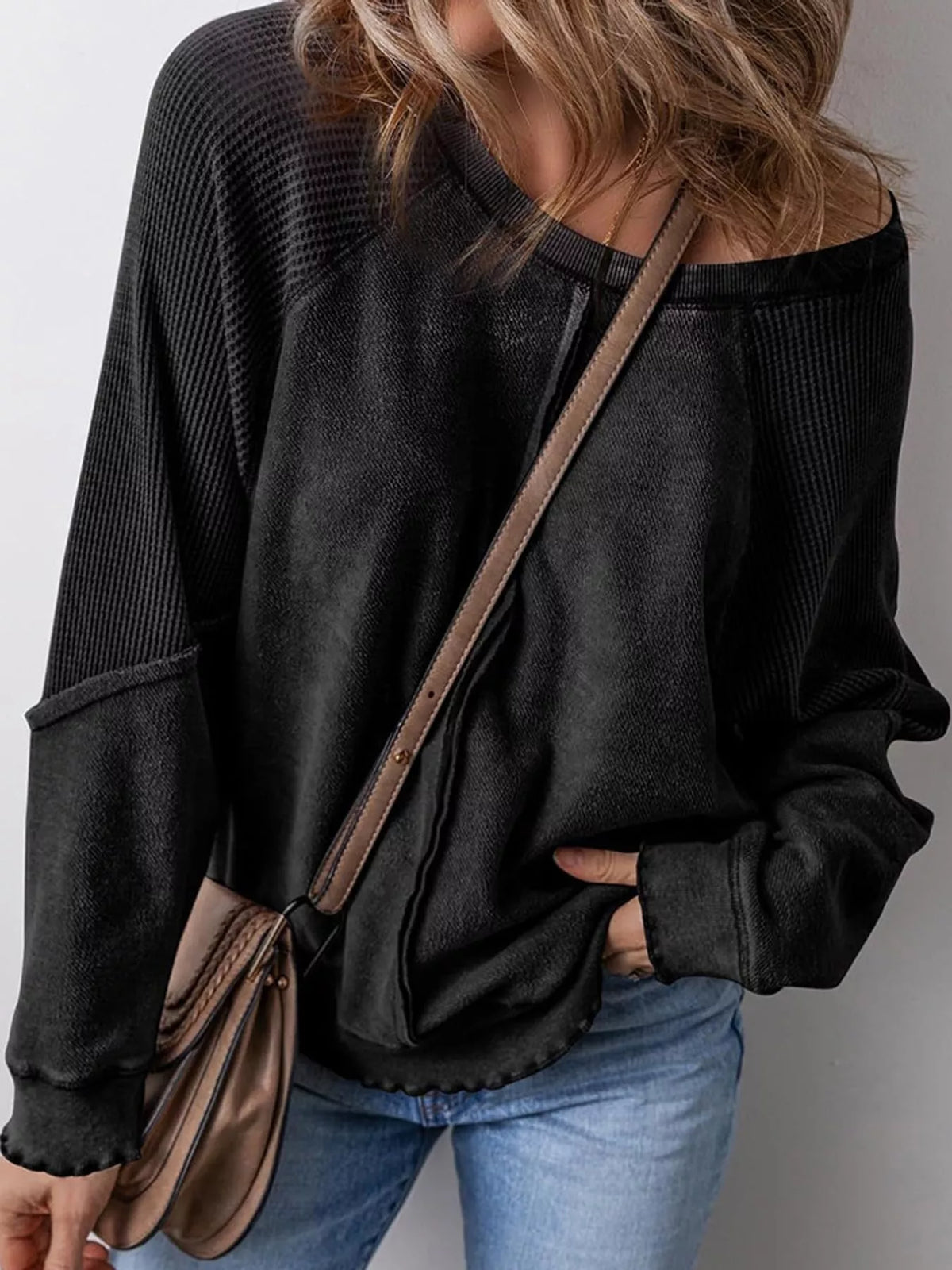 Waffle-knit sweatshirt, black front
