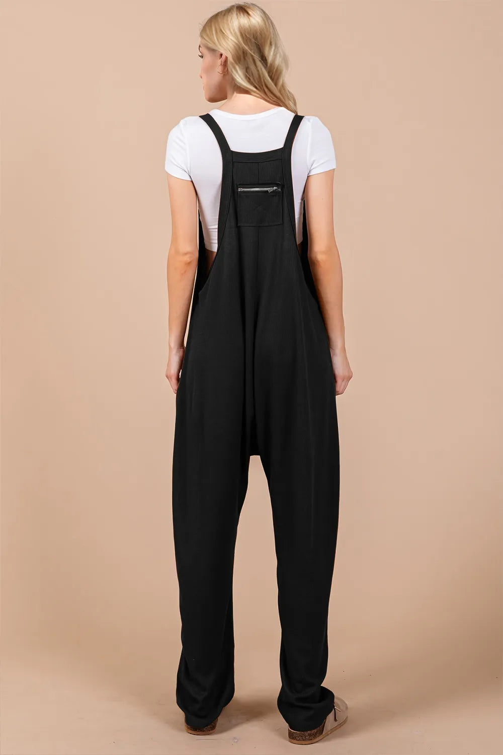 Women's apparel – product view 2