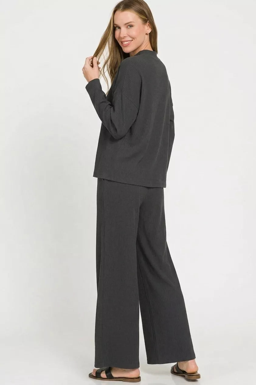Women's clothing set – product view 2