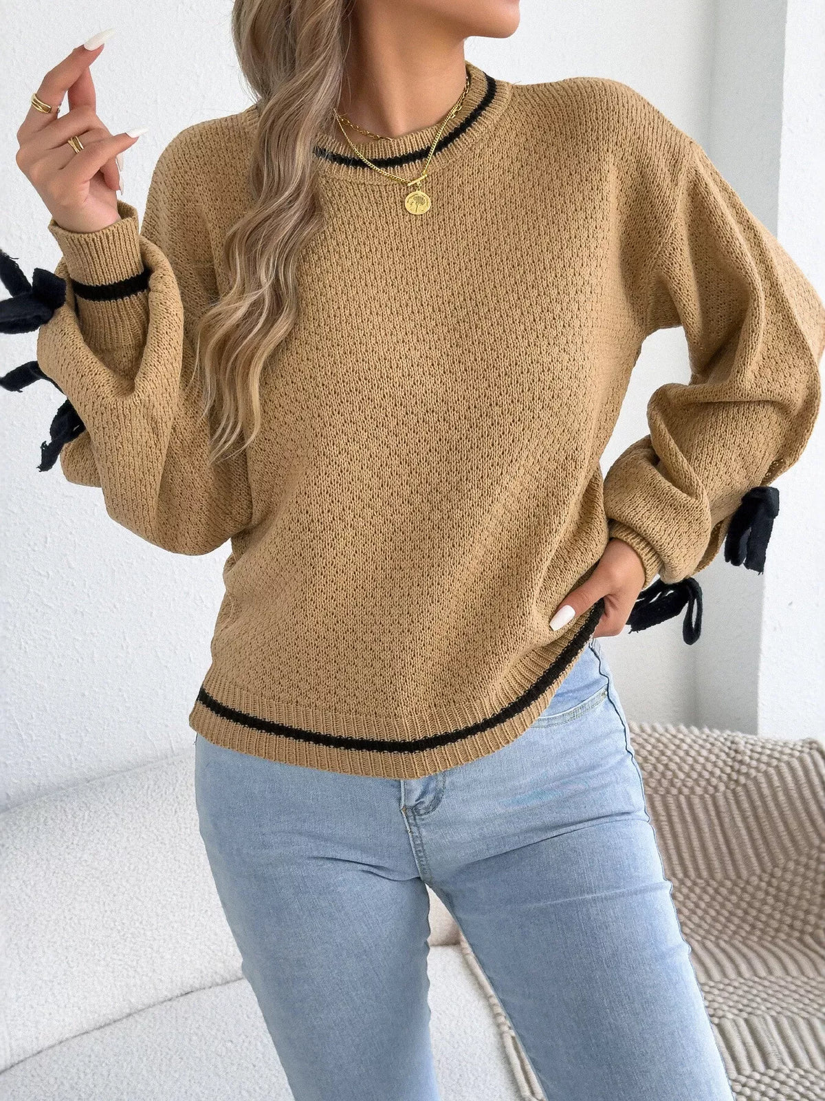 Khaki Color contrast bow-tie sleeve crew neck sweater