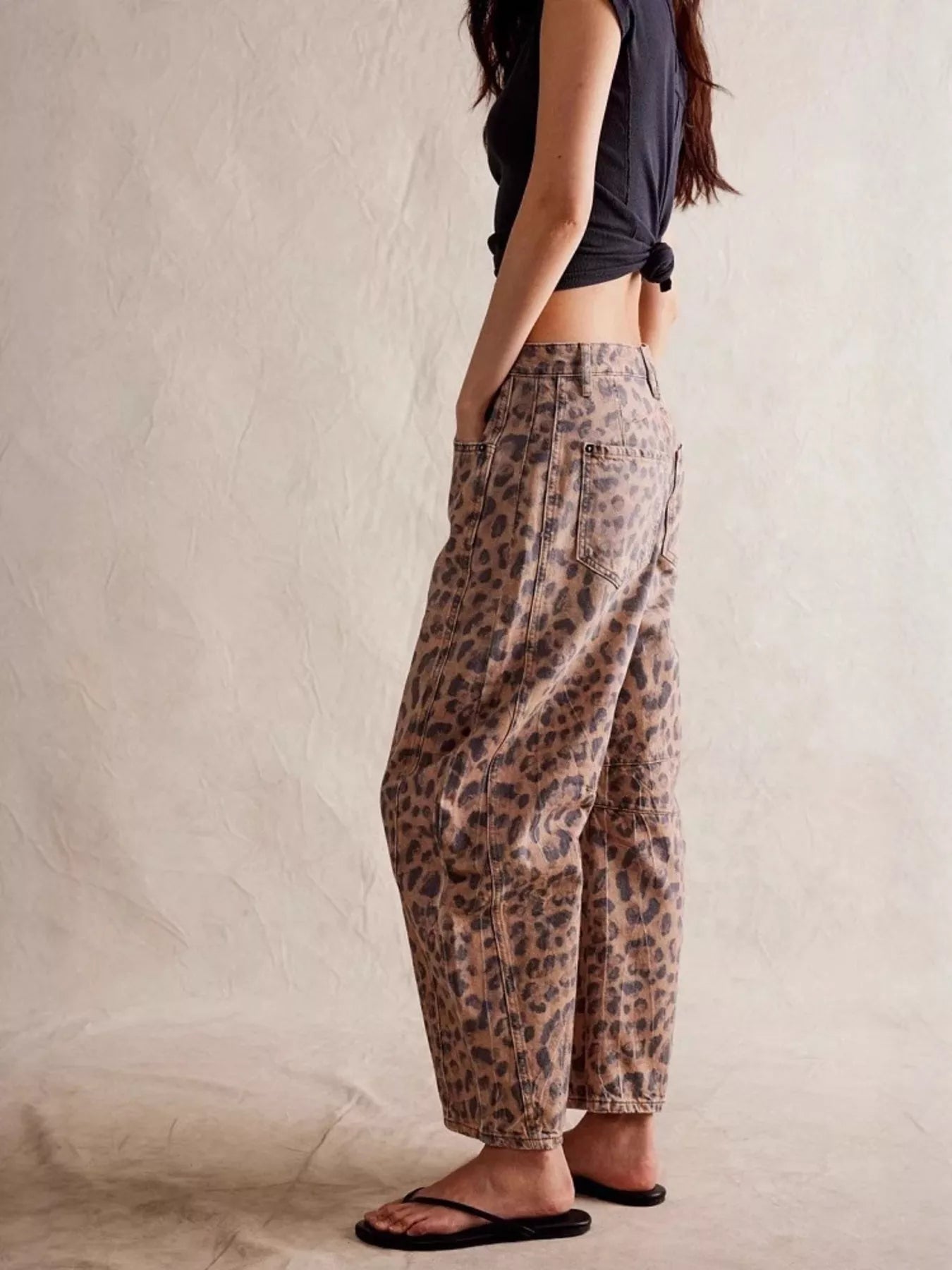 Trendsi Leopard Print Wide Leg Jeans -