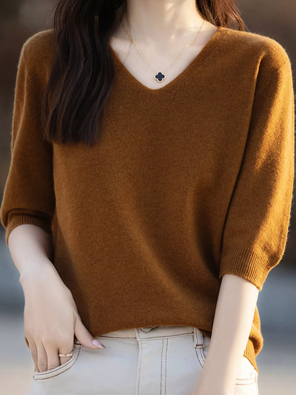 Short-sleeve sweater