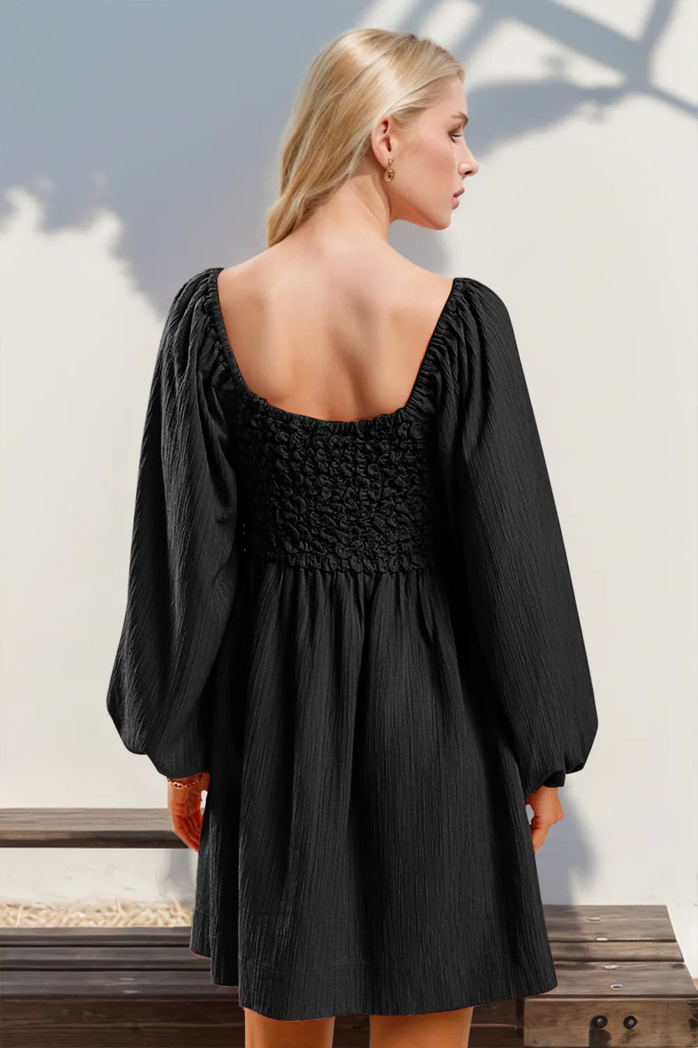 Women's apparel – product view 2