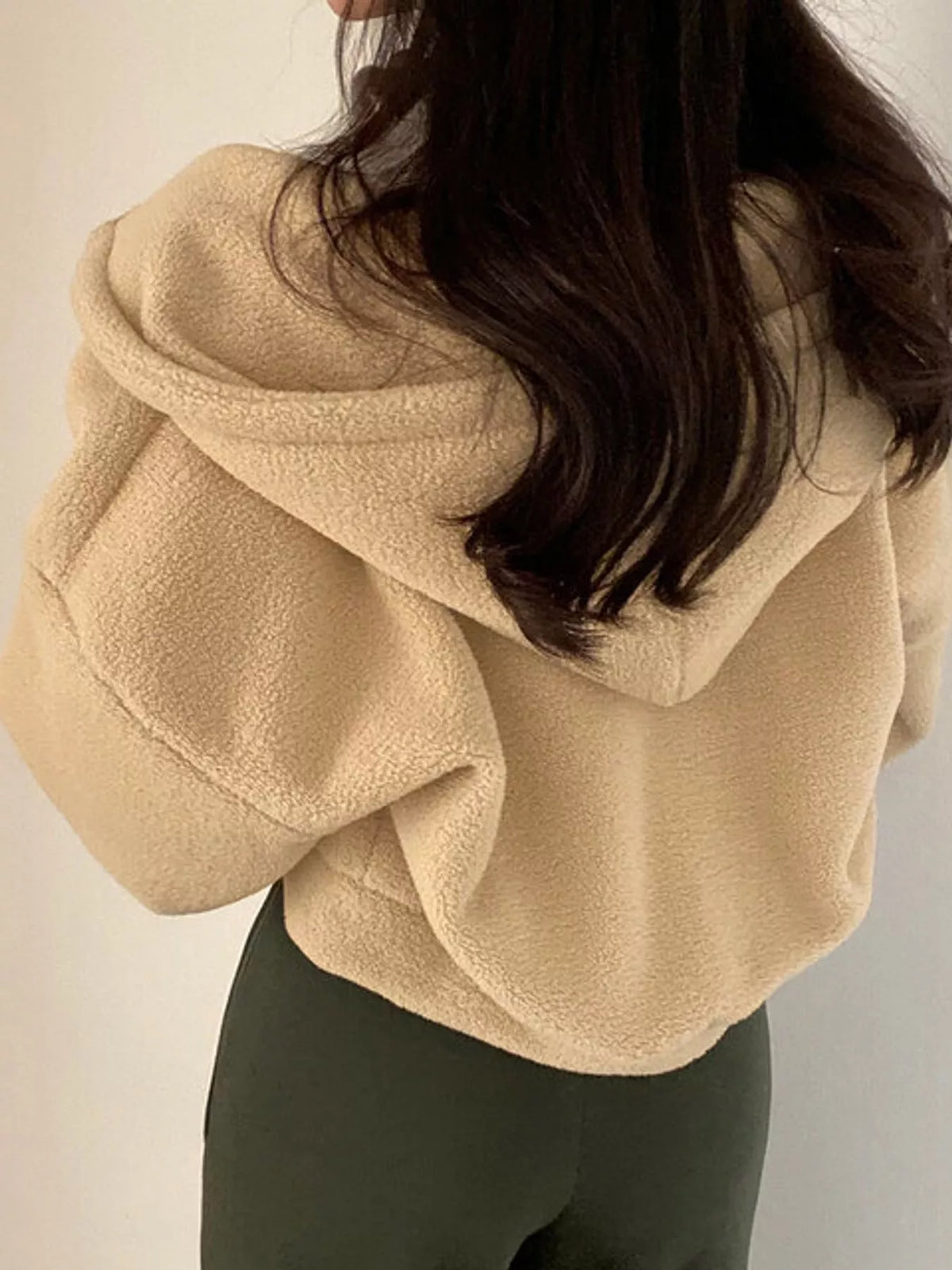 Cropped sherpa hoodie, tan back