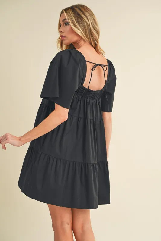 Women's apparel – product view 5