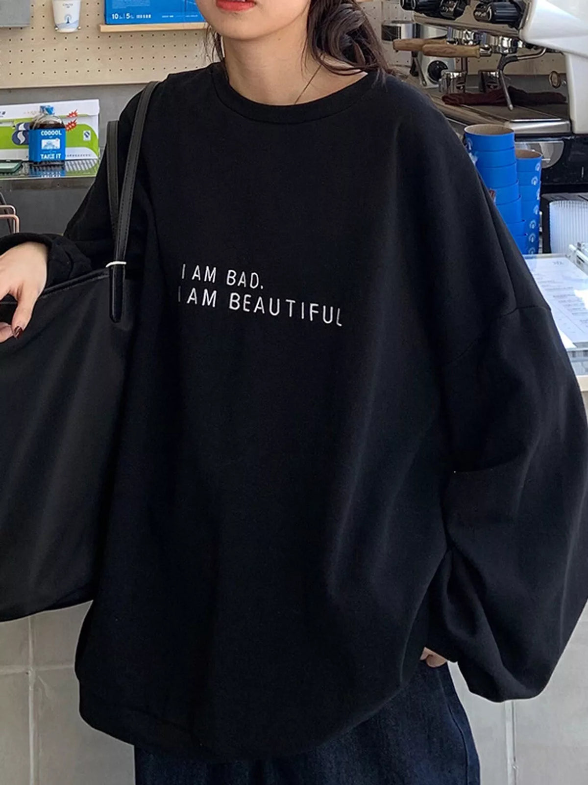 Letter-print sweatshirt, black front