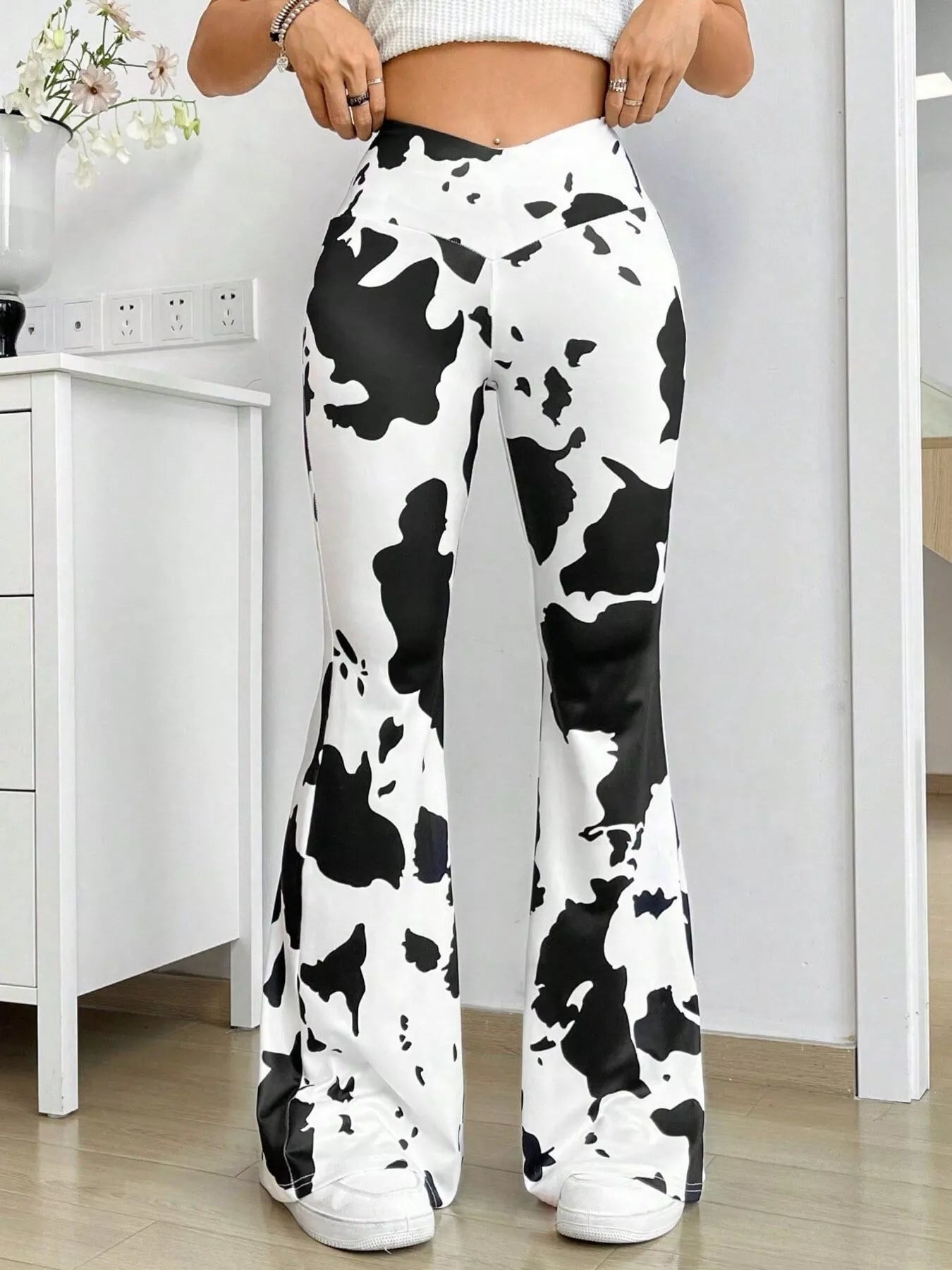 Women's pants – product view 2