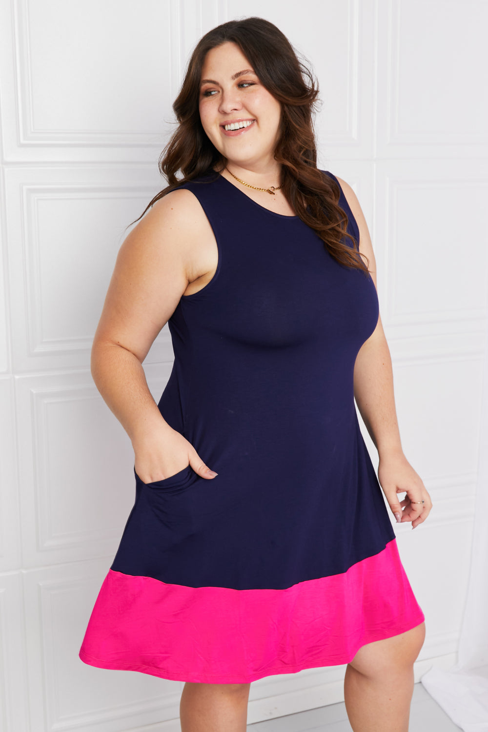 Women's apparel – product view 3