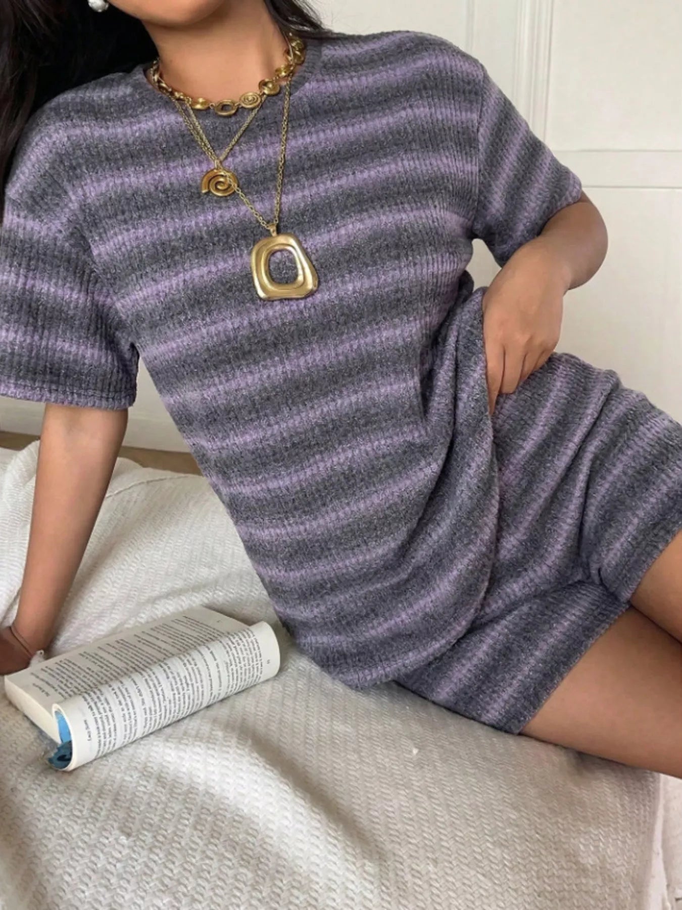 Women's clothing set – product view 12