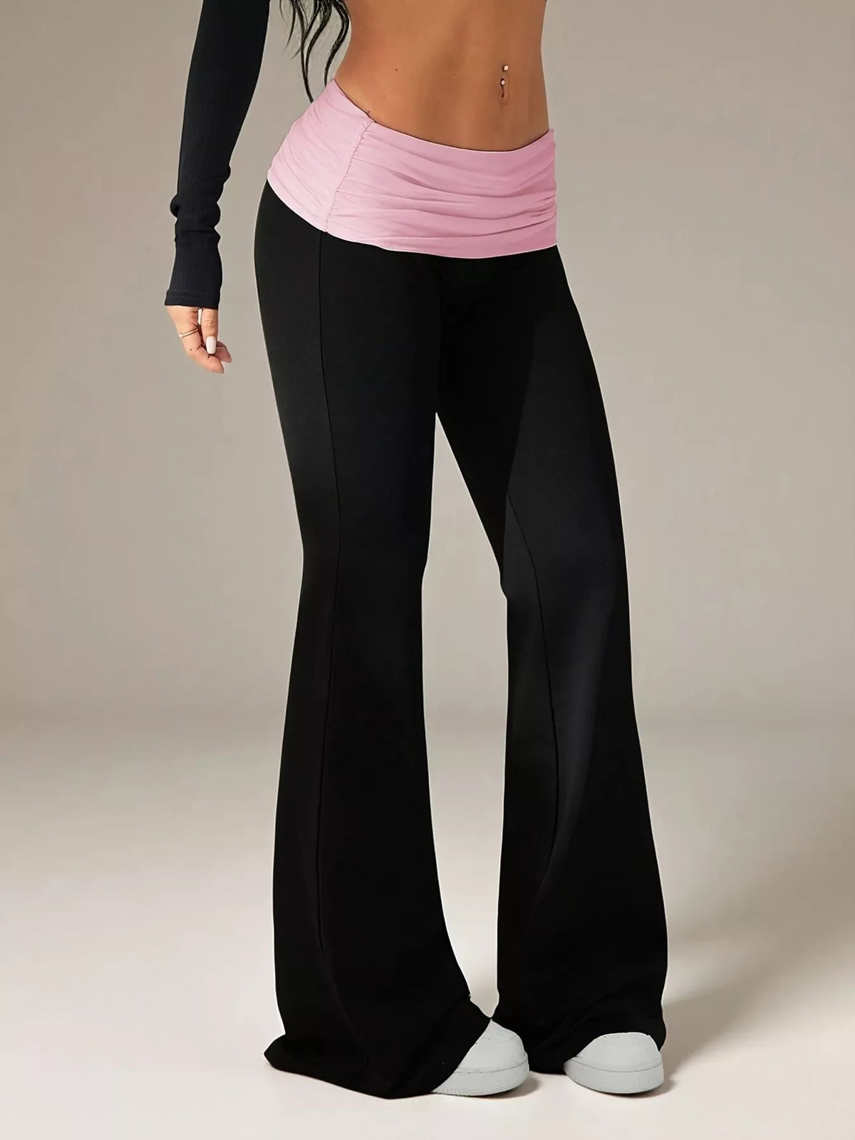 Women's high-waisted polka dot flare pants