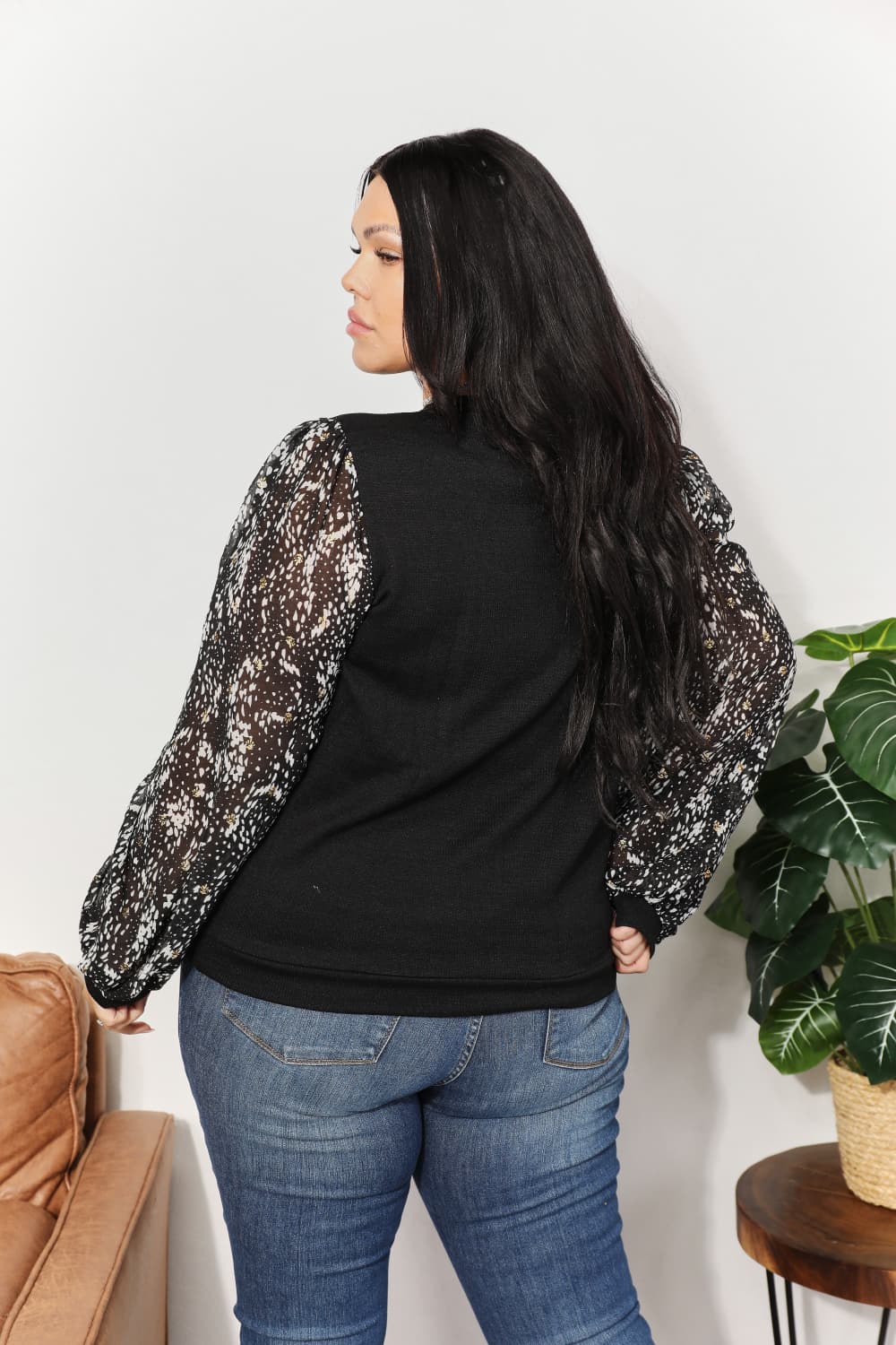 Women's top – product view 2