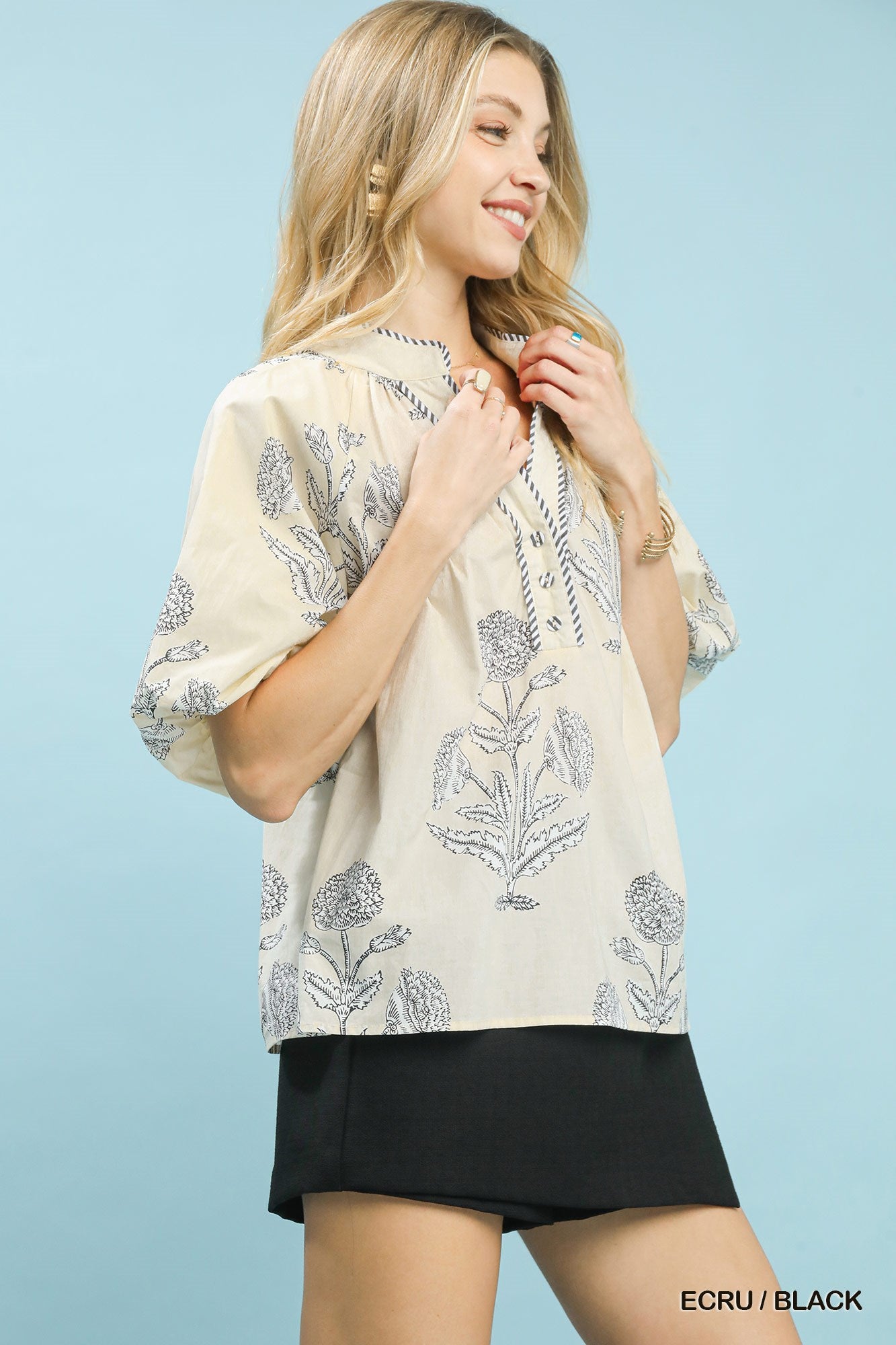Women's top – product view 2