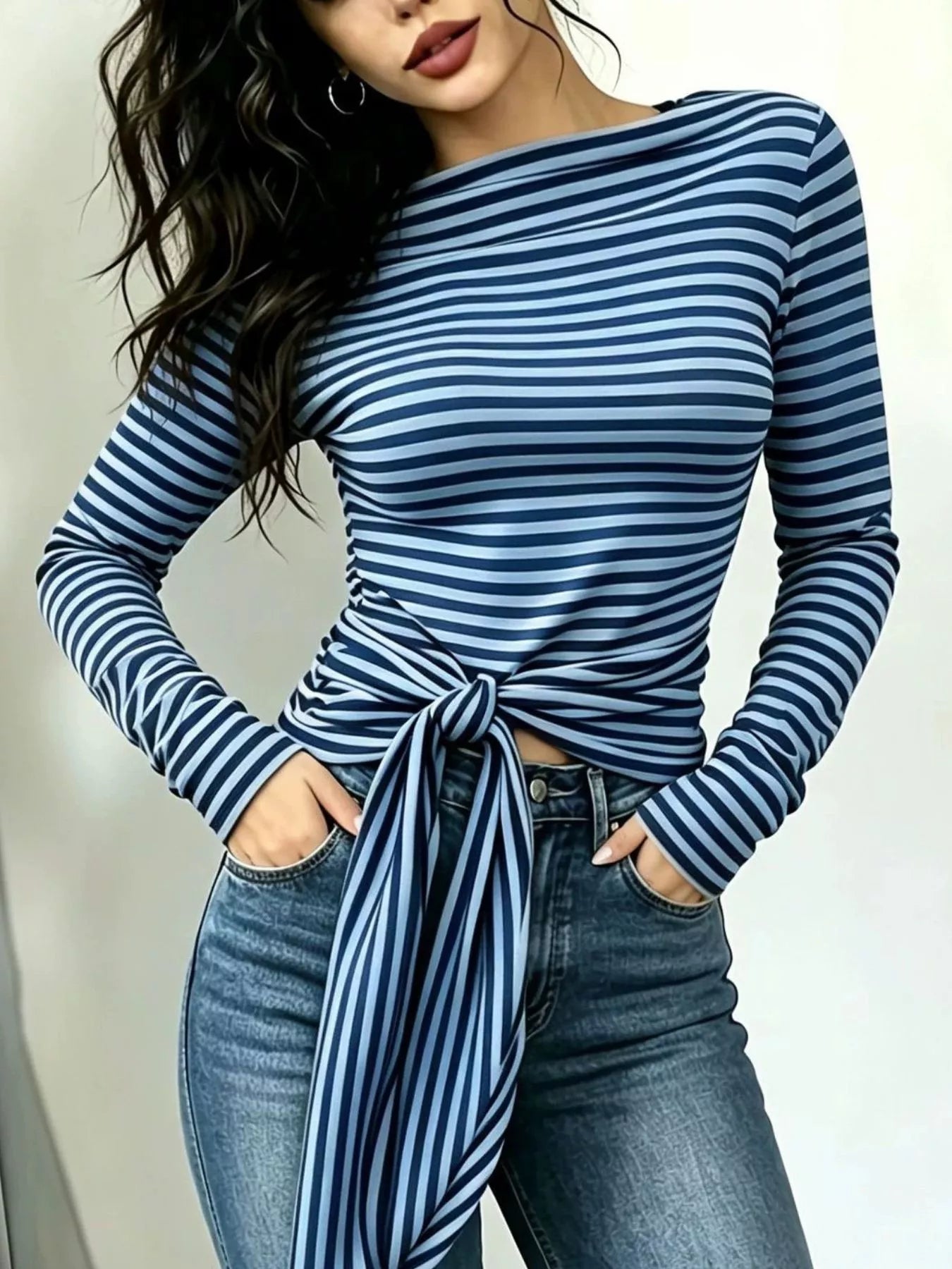 Long sleeve striped T-shirt with front tie