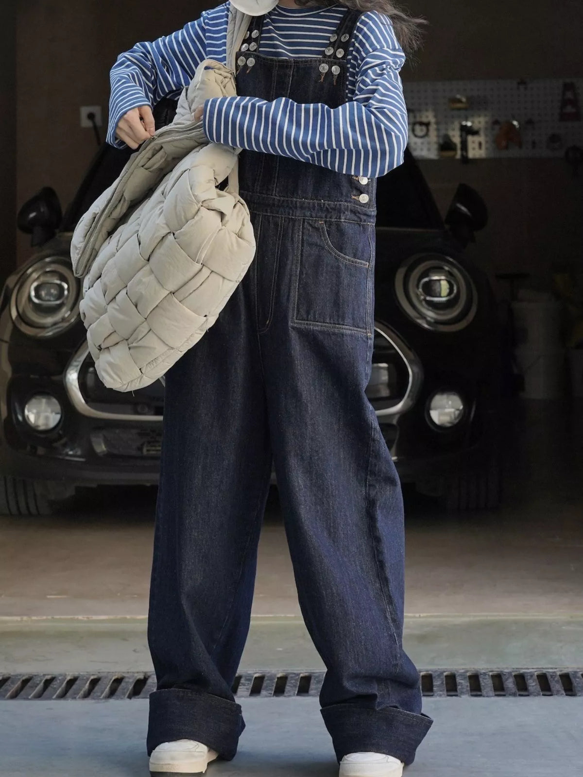 Women's Vintage Dark Wash Wide-Leg Denim Overalls in dark blue — front view