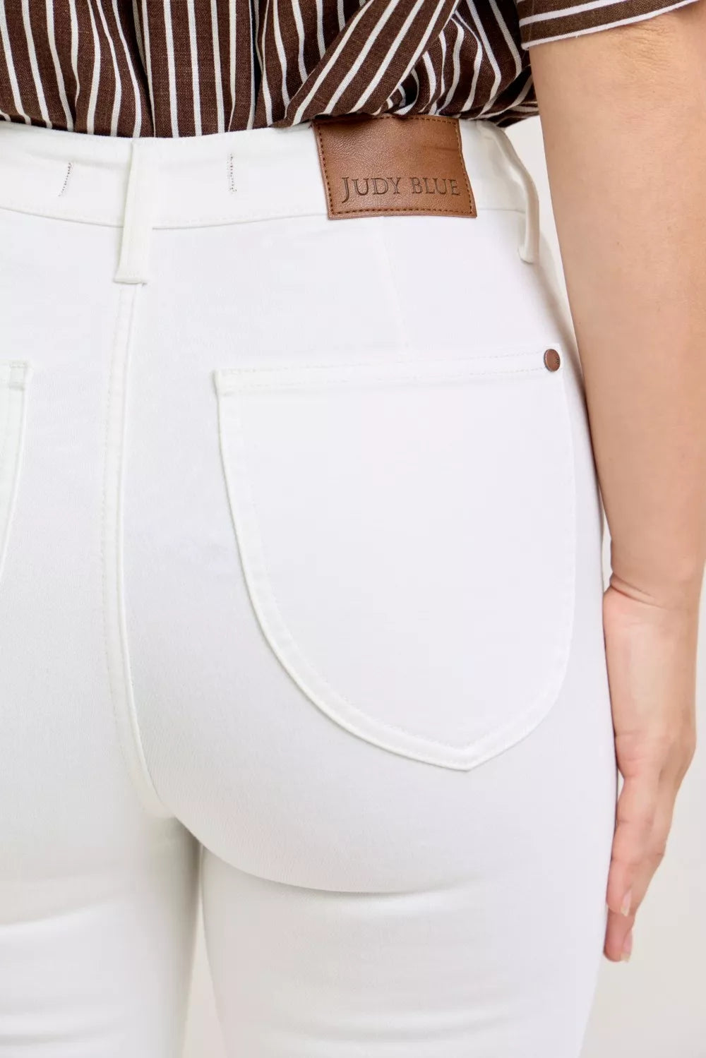 Women's pants – product view 6