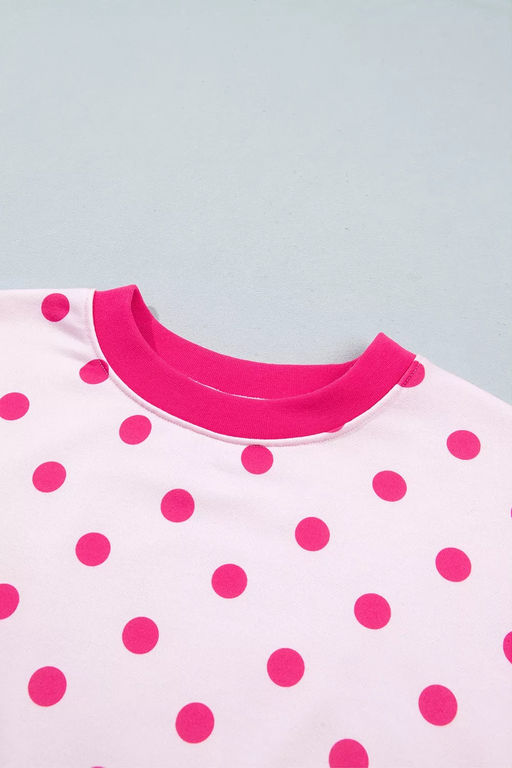 Polka Dot Colorblock Round Neck Pullover Sweatshirt — construction details