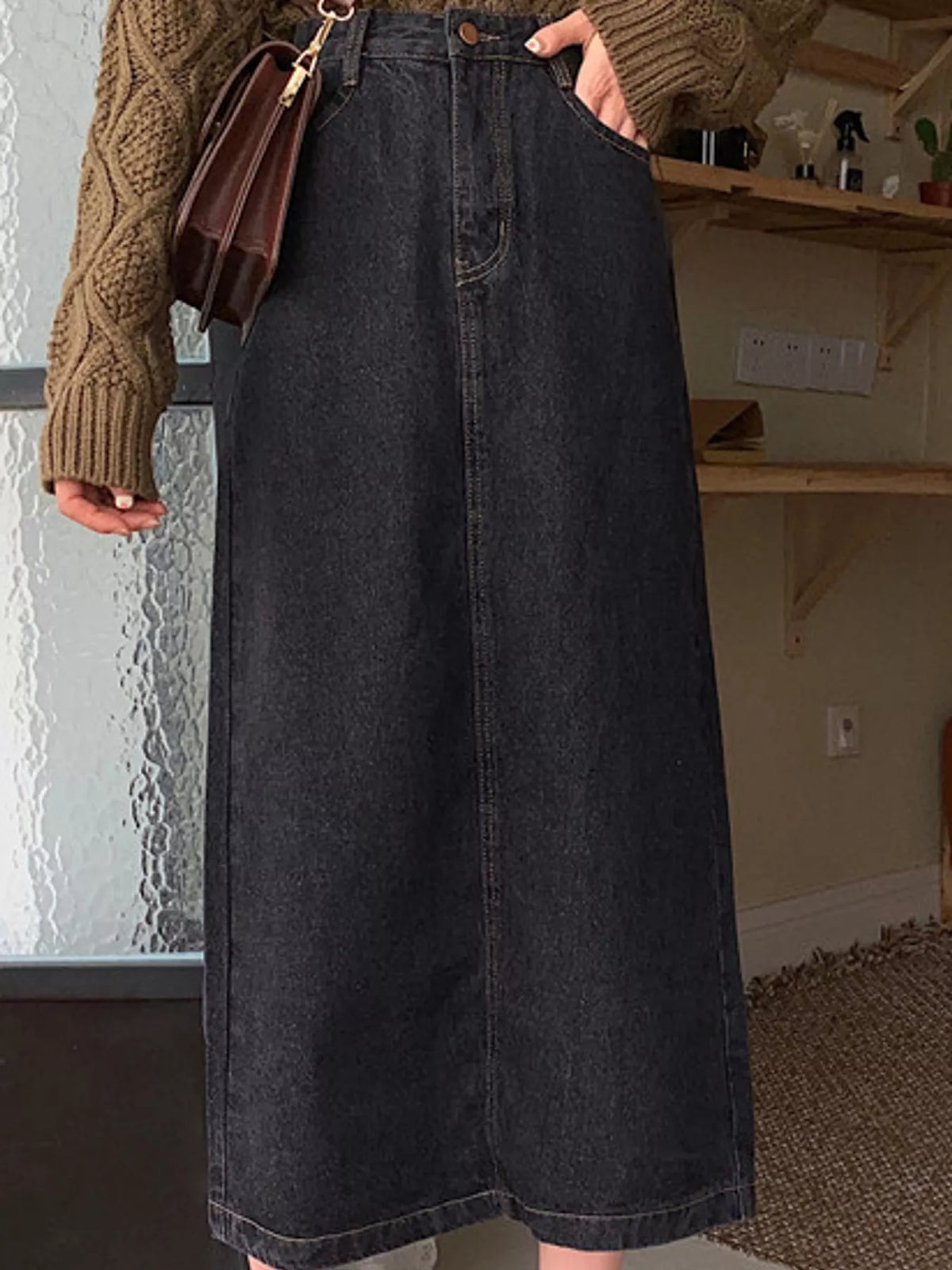 High-waisted denim midi skirt — black front