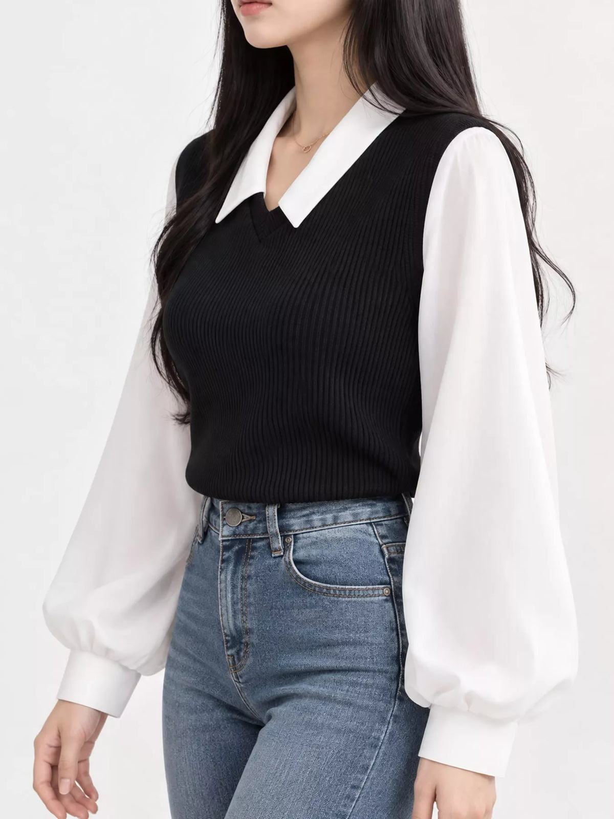 Layered blouse, black and white side