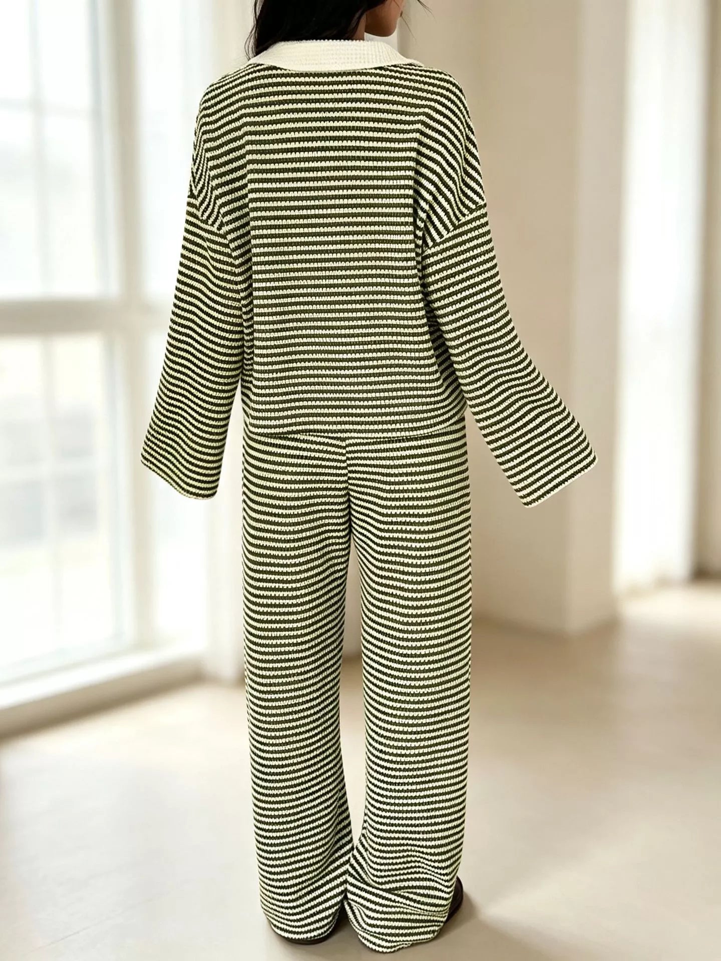 Women's clothing set – product view 13