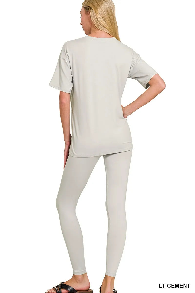 Women's clothing set – product view 3