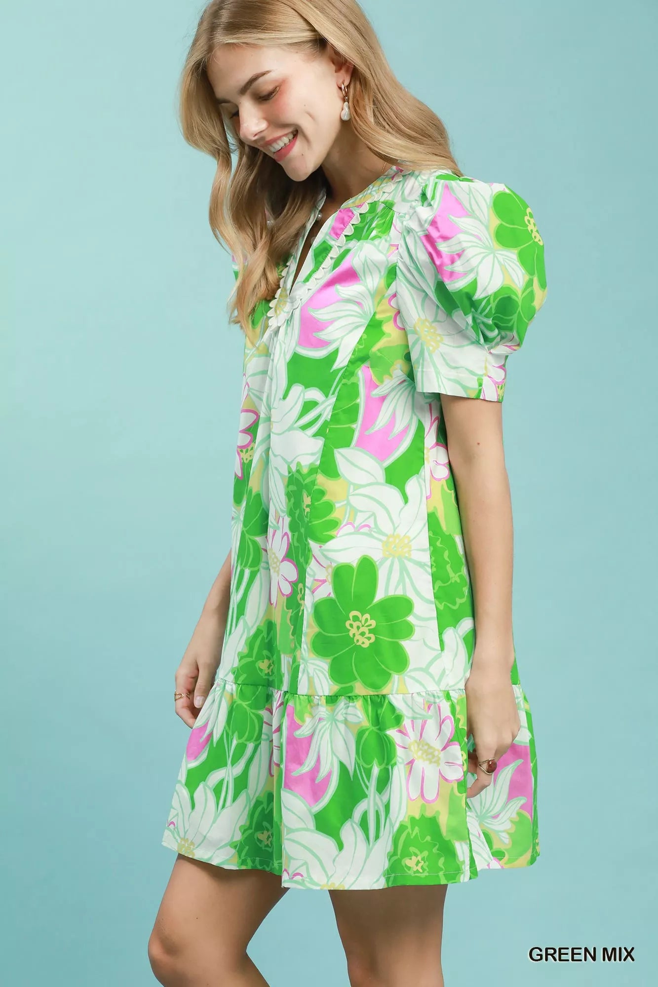 Women's apparel – product view 2