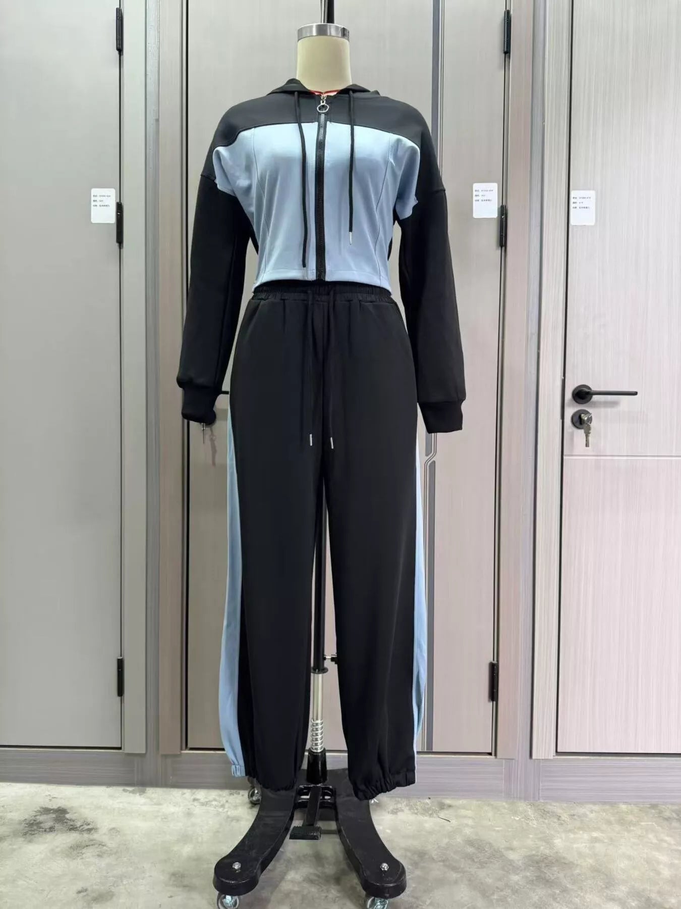 Trendsi Color-Block Zip-Up Crop Hoodie and Joggers Set -