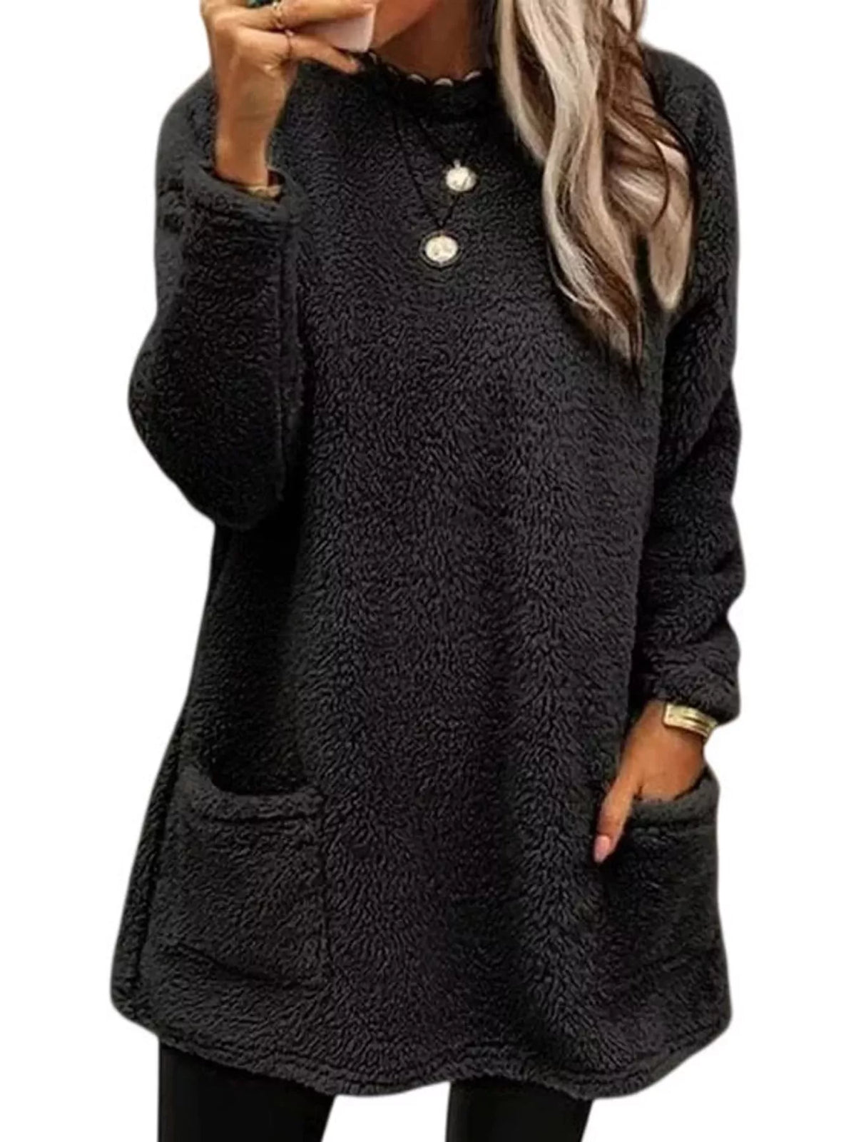 Longline Fleece Pocket Sweatshirt in black, front view