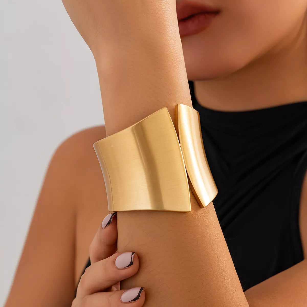 Trendsi Wide Cuff Bracelet -