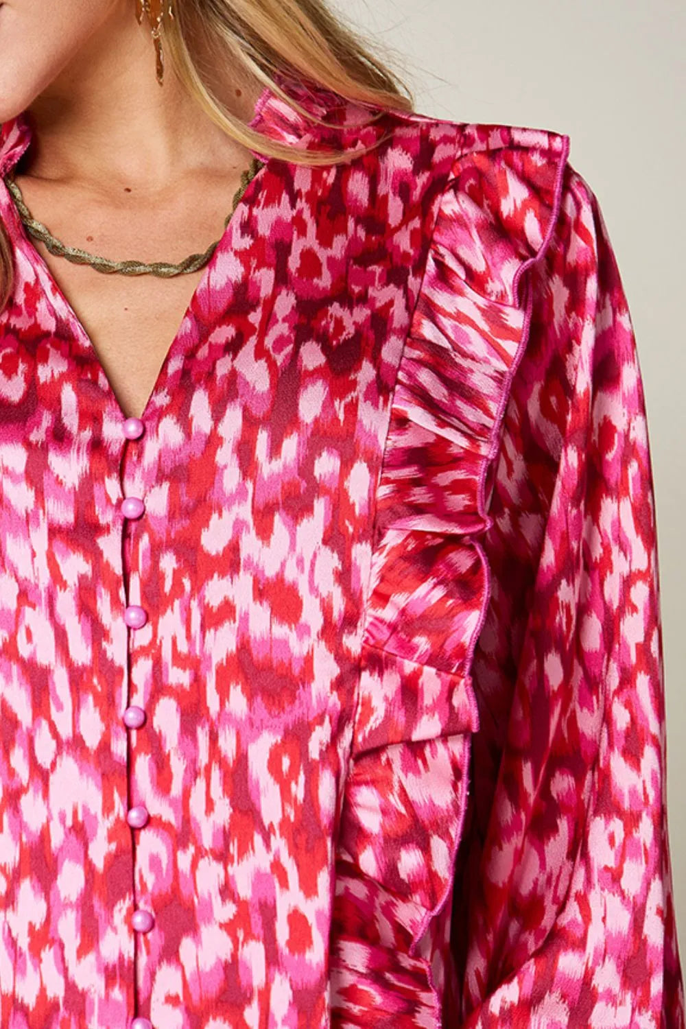 Women's apparel – product view 18