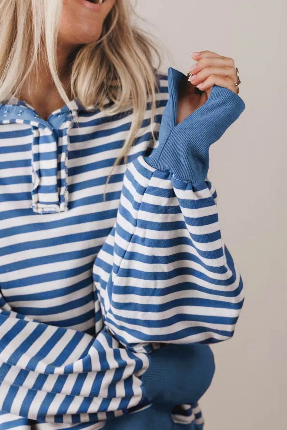 Trendsi Stripe Color Block Trim Raw Seam Split Hem Loose Sweatshirt -
