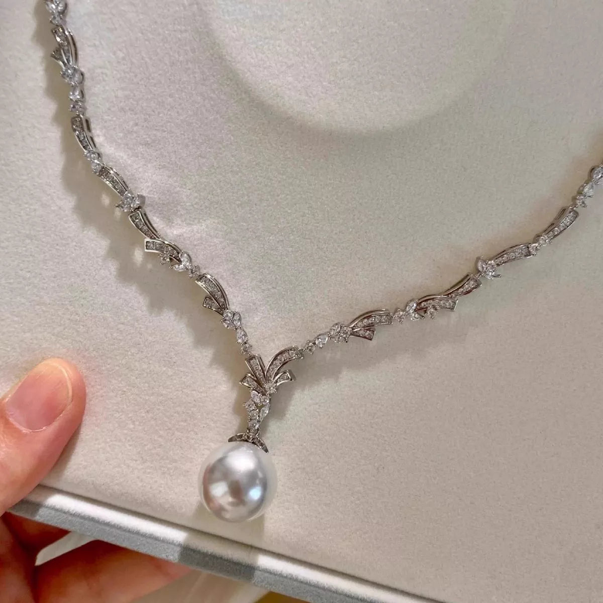 Trendsi Zircon Pearl Pendant Necklace -