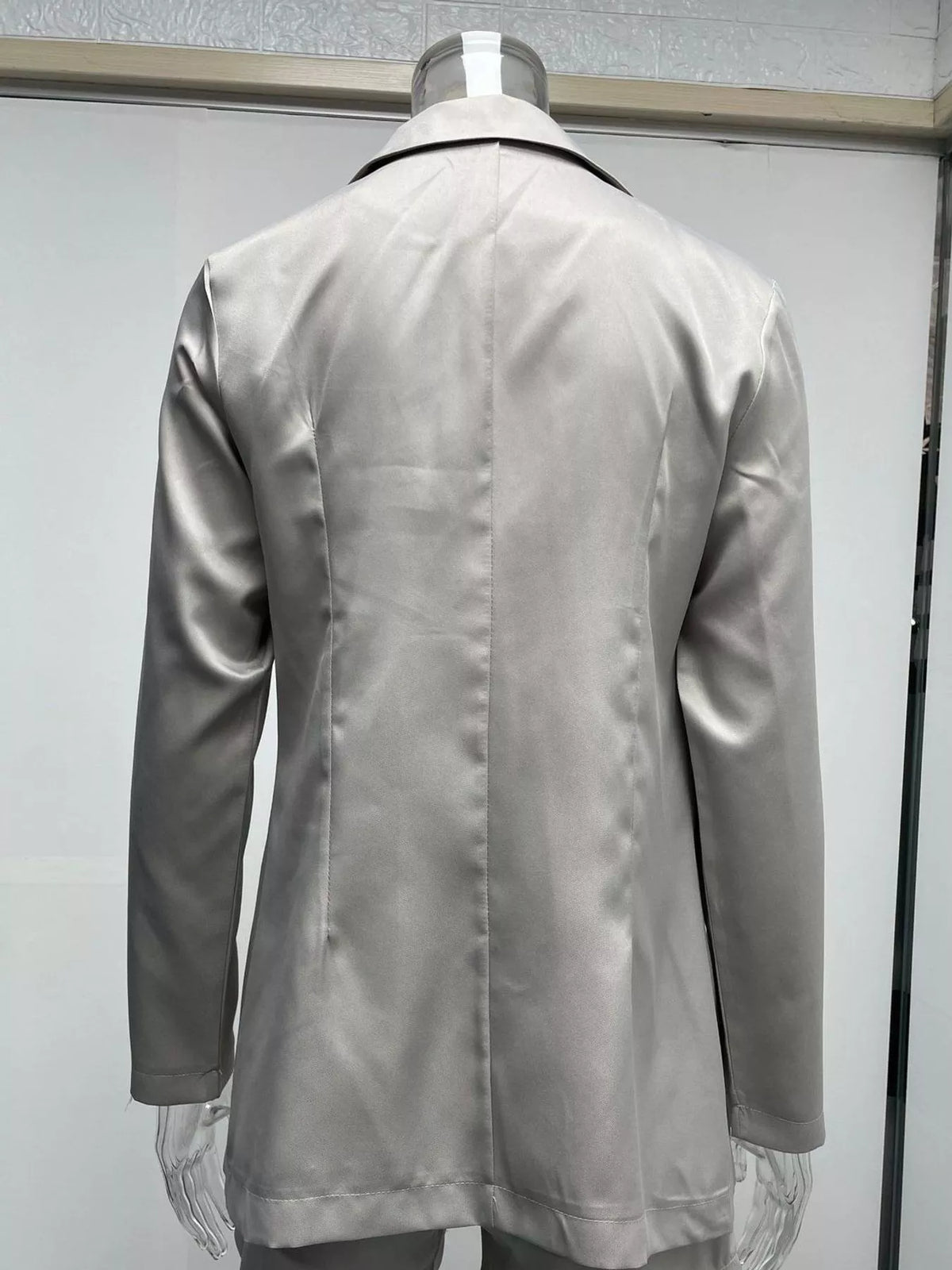 Collared long sleeve outfit set, back view