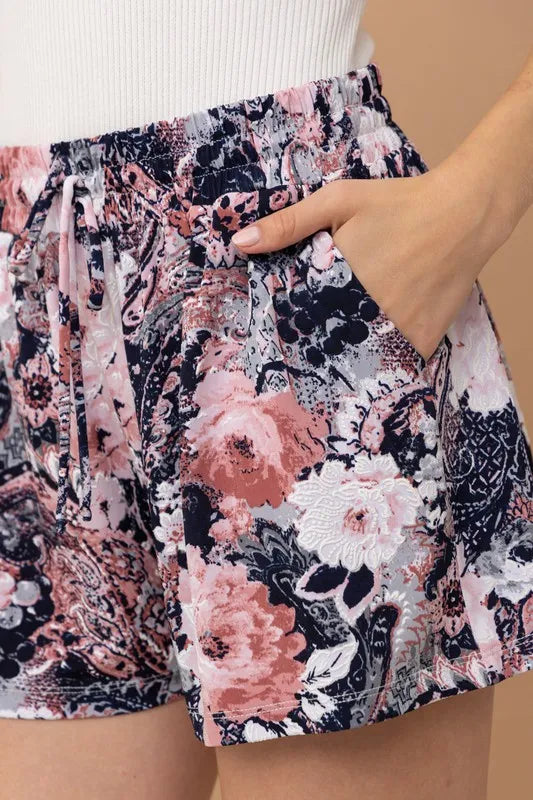 Women's shorts – product view 5