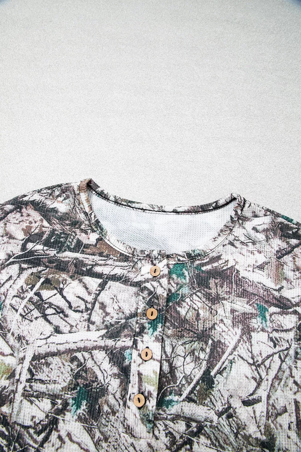 Women's camo long sleeve top and elastic-waist shorts two-piece set