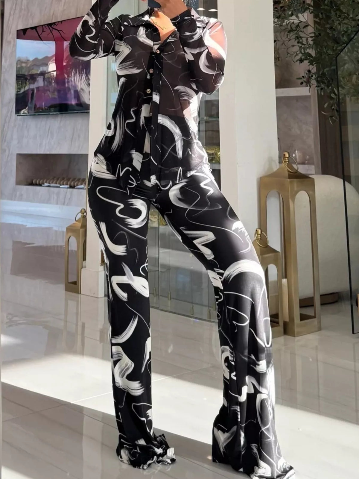 Women's clothing set – product view 9