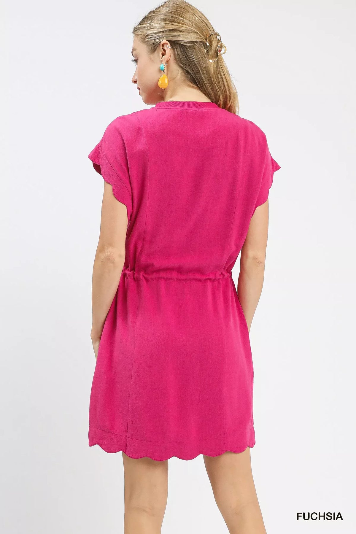 Women's apparel – product view 3