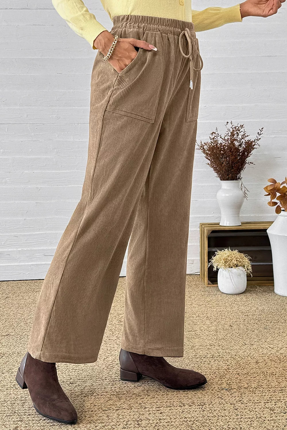 Women's pants – product view 6