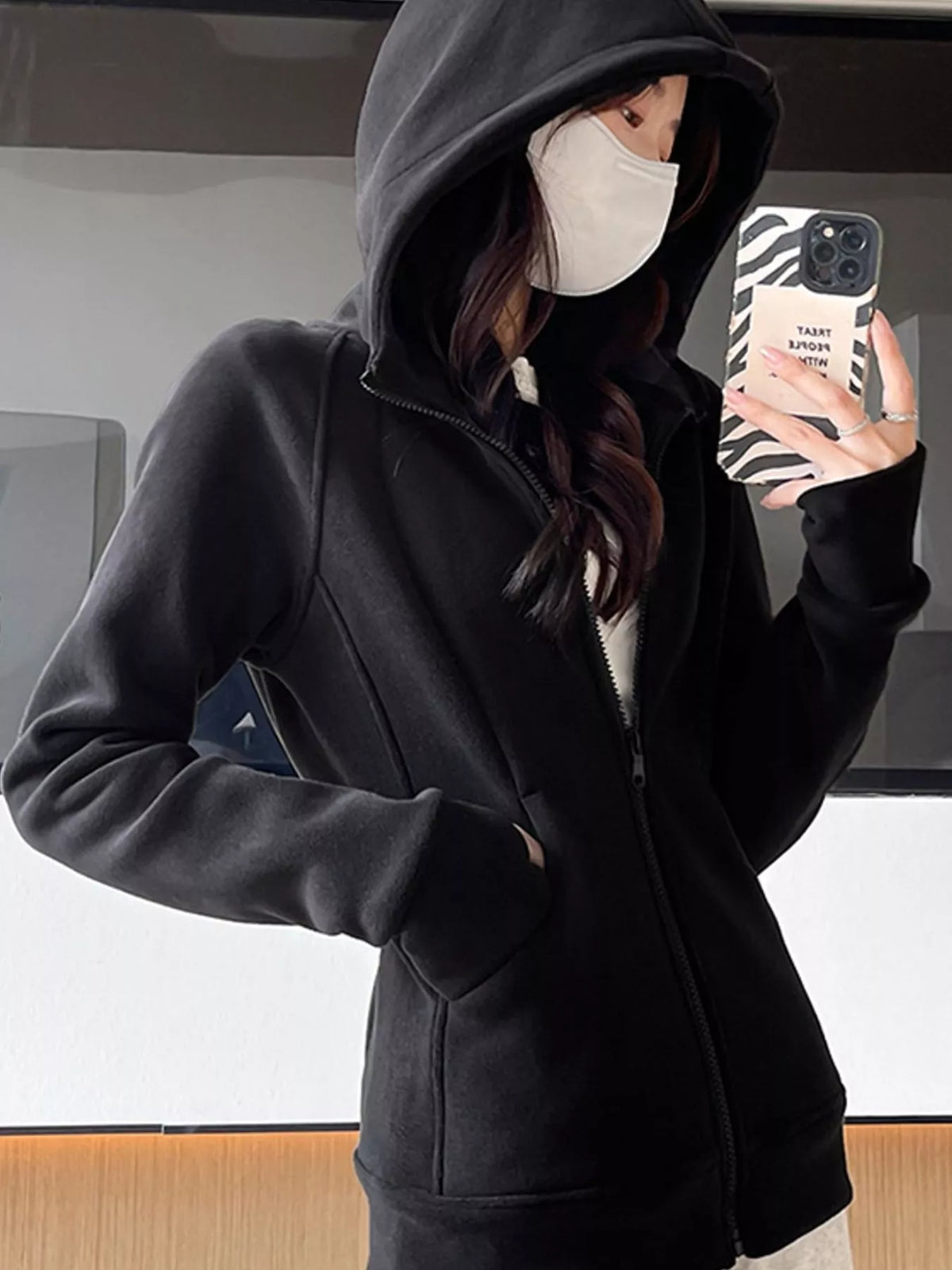 Slim-Fit Full-Zip Thumb Hole Long Sleeve Hoodie with Pockets — front view