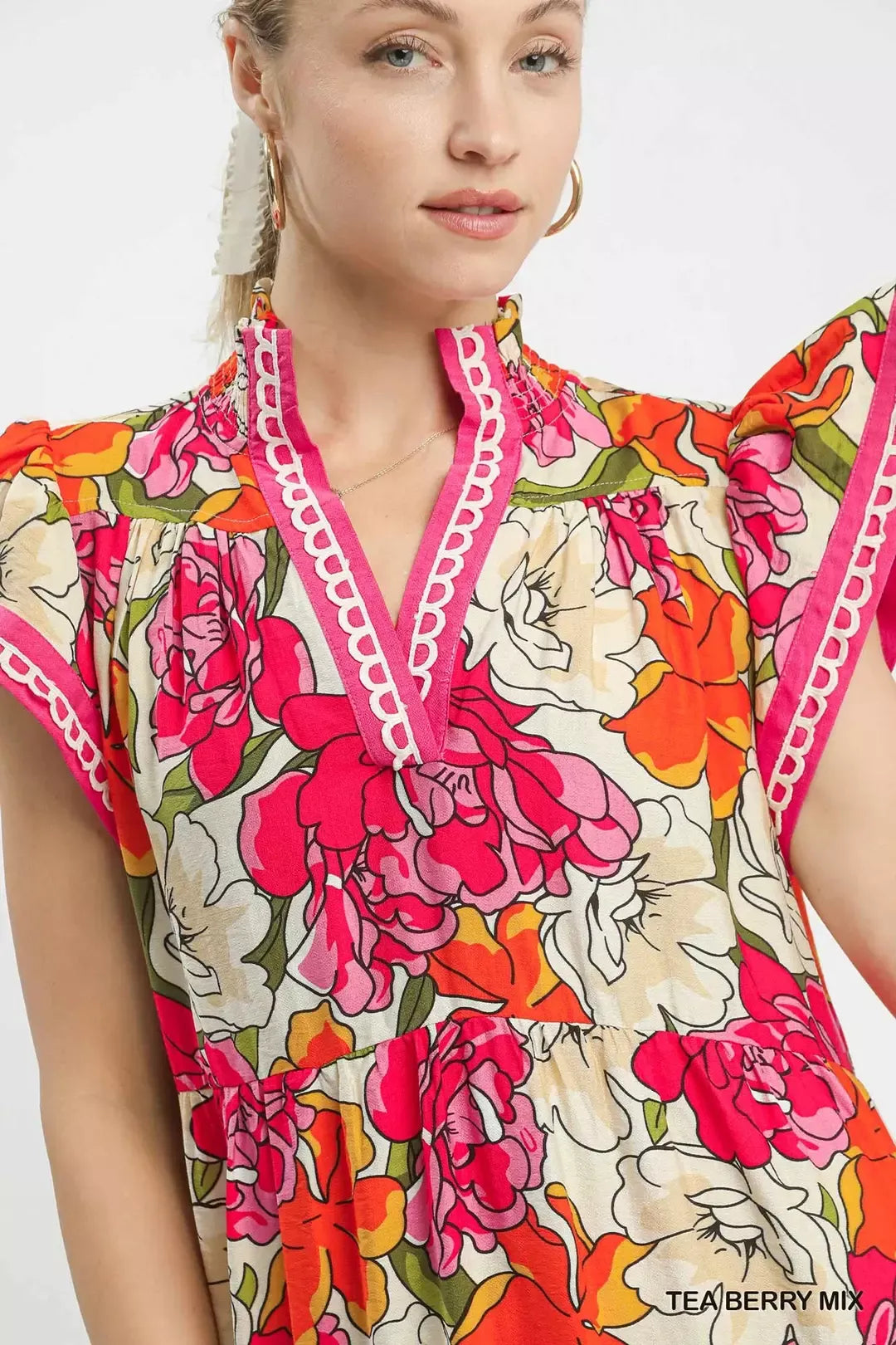 Women's apparel – product view 5
